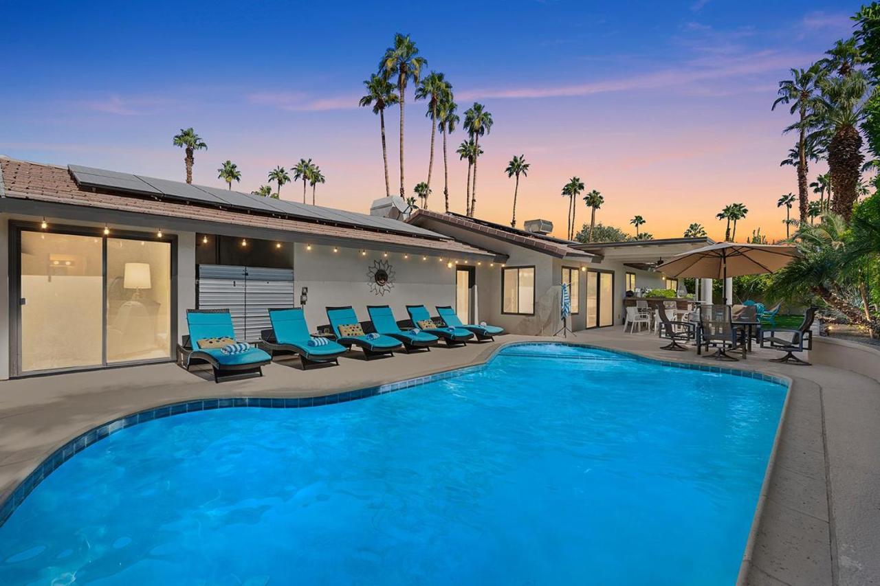 Los Compadres Oasis - 5 Bedroom Palm Springs Extérieur photo
